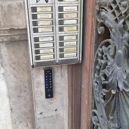 Deluxe Ploech 4* Rijeka