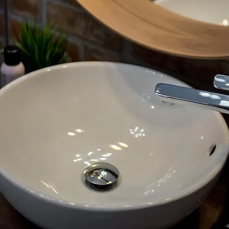 Deluxe Ploech Pensiune Rijeka