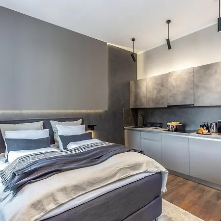 Deluxe Ploech Pensiune