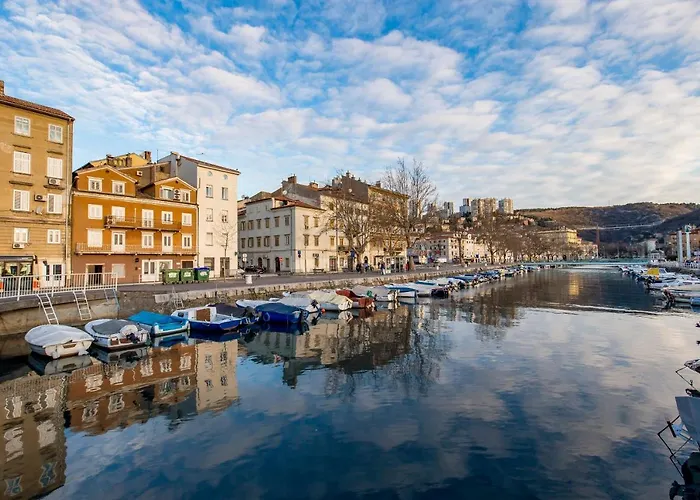 Deluxe Ploech Gæstehus Rijeka