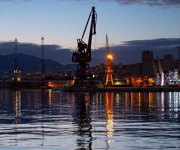 Deluxe Ploech 4* Rijeka