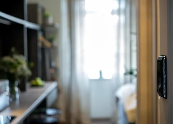 Konukevi Deluxe Ploech 4*