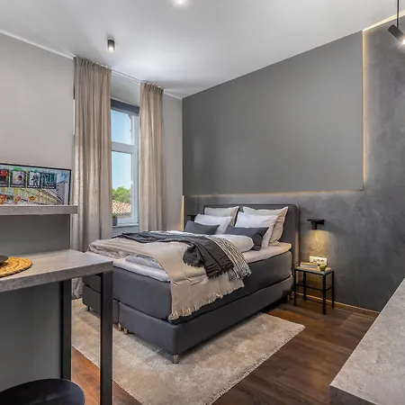 Deluxe Ploech 4* Ριέκα