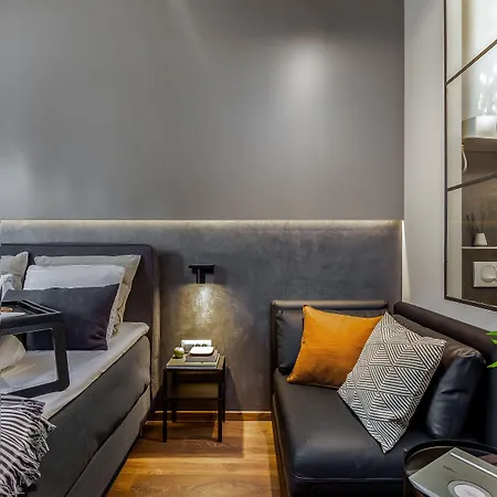 Πανσιόν Deluxe Ploech Ριέκα